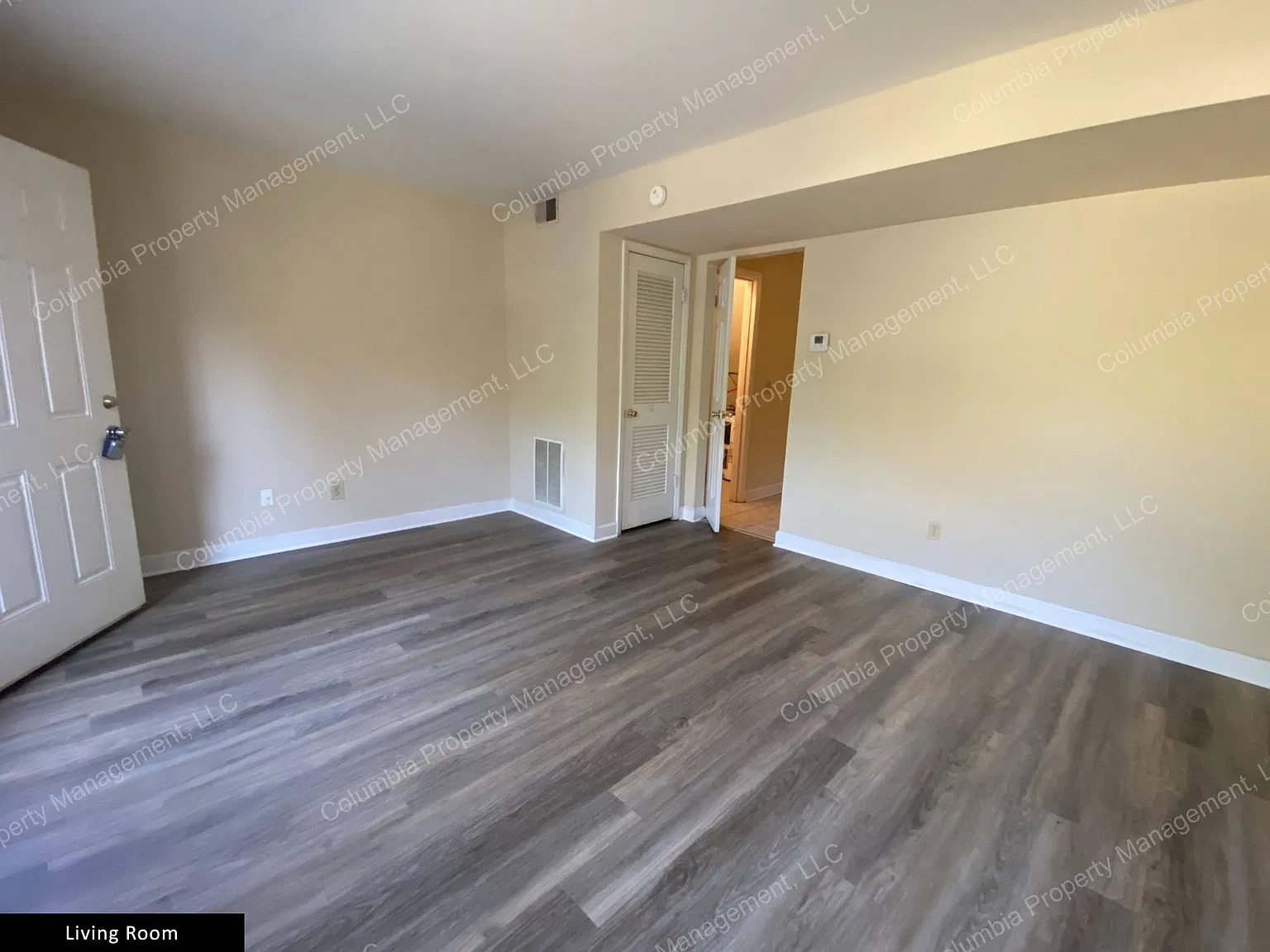 2 bed, 1100 sqft, $995 — Photo 3
