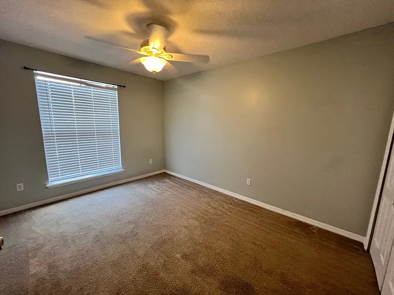 13491 Teddington Ln — Photo 44