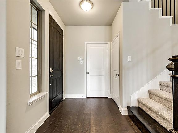 4th image of 6321 Hermosa Dr