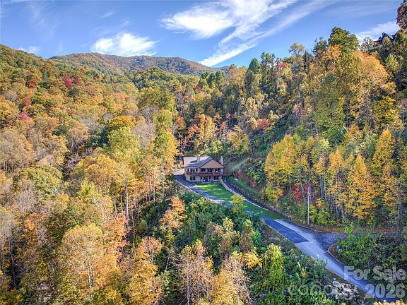 4th image of 85 Fern Brook Dr