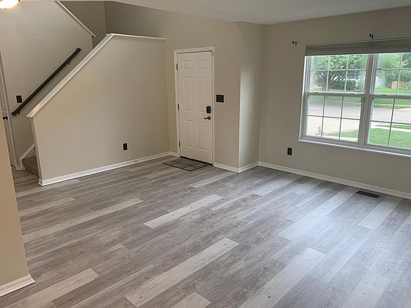 5th image of 6516 Semmes Ln