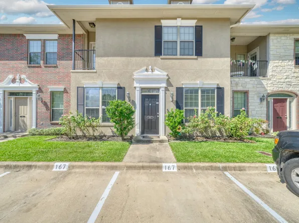 167 Forest Dr, College Station, TX 77840