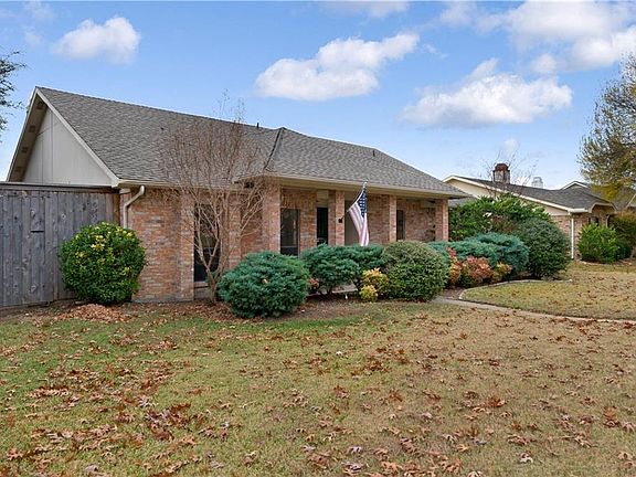2nd image of 1308 Jabbet Dr