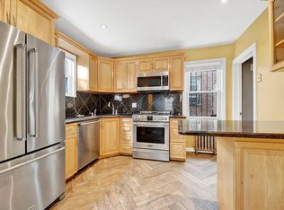 11736 224th St, Jamaica, NY 11411