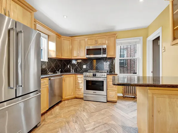 11736 224th St, Jamaica, NY 11411