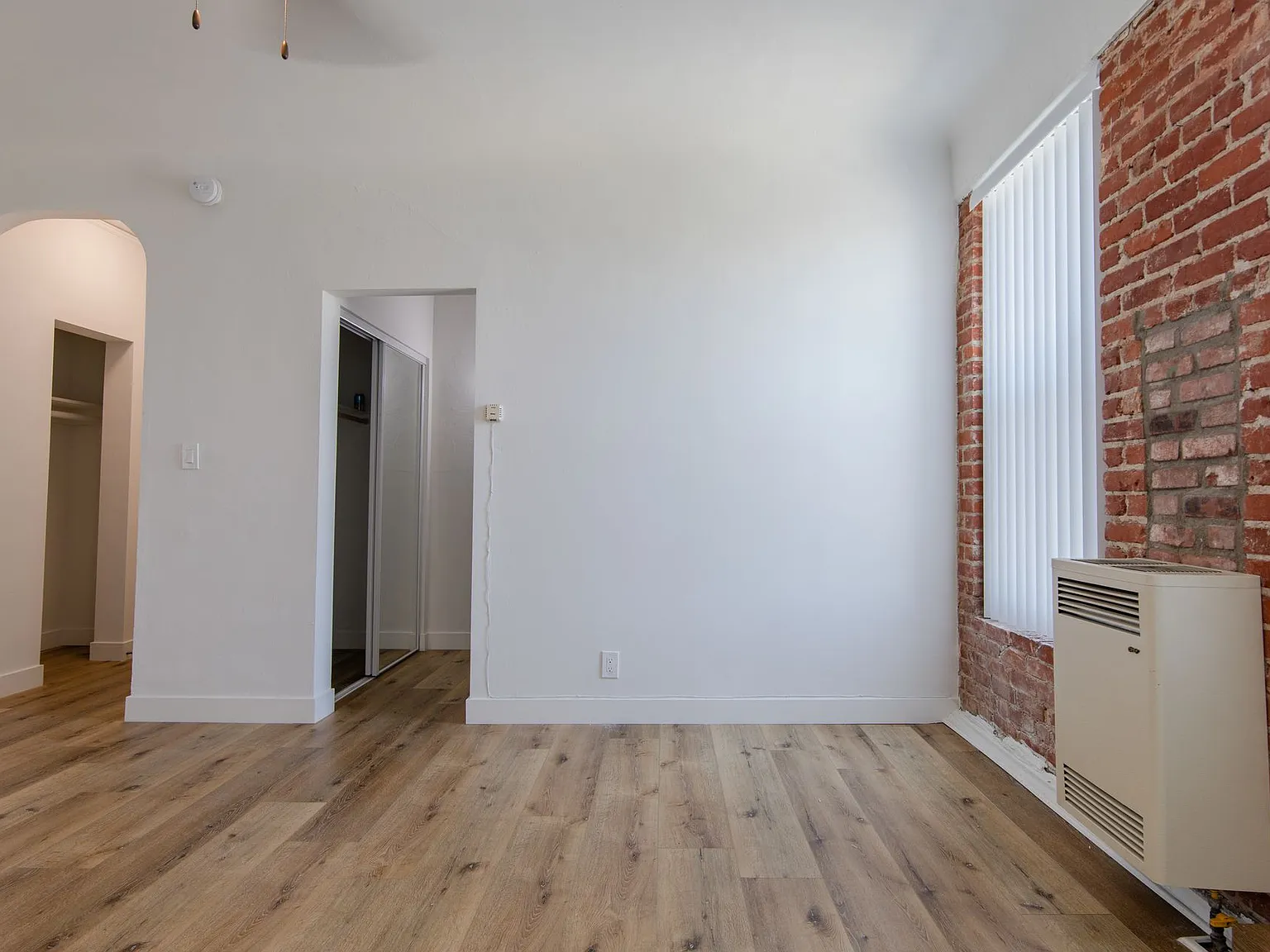 Newly Renovated Apartments — Photo 4