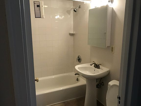 3rd image of 265 Highland Ave #1