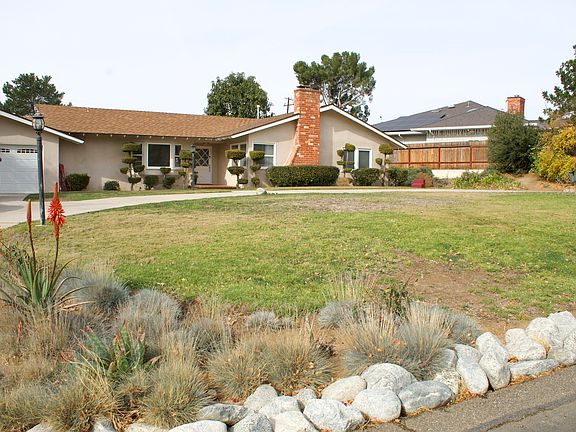 3rd image of 1107 Waverly Heights Dr