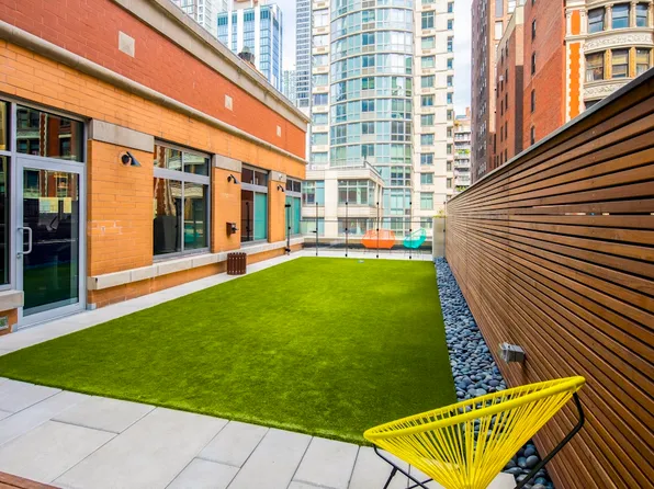 776 Sixth Avenue image 14 of 70