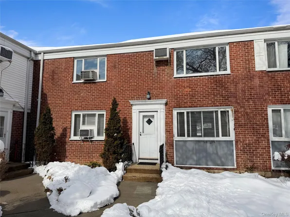 13-16 212th Street #Upper, Bayside, NY 11360