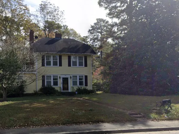 1725 Hammond St, Rocky Mount, NC 27803