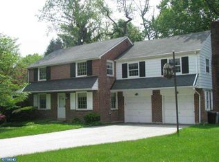 303 E Country Club Ln, Wallingford, PA 19086