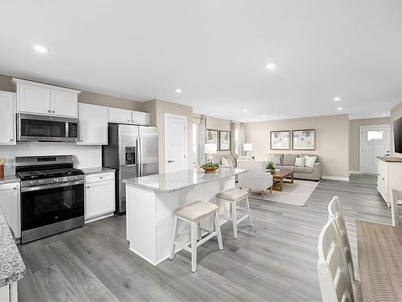 4th image of 6412 Temple Ln