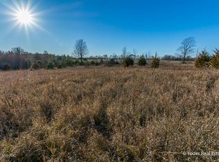 4250 Quiggle Ave SE, Ada, MI 49301