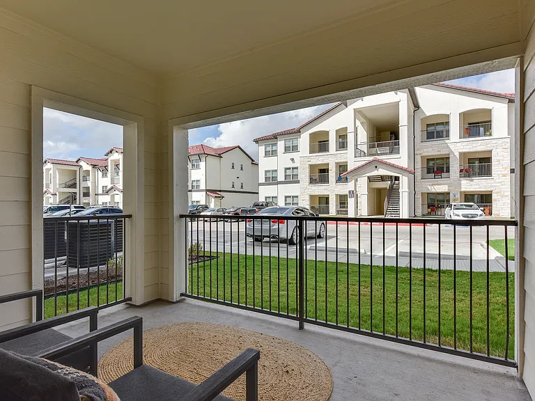 Eastridge — Photo 66