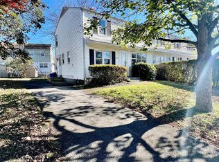 249 W Roland Rd, Brookhaven, PA 19015