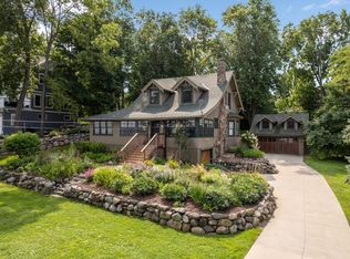 3405 Crystal Bay Rd, Wayzata, MN 55391