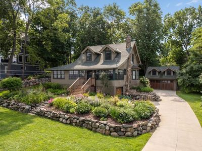 3405 Crystal Bay Rd, Wayzata, MN, 55391