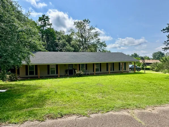 221 Pecan Hill Dr, Madison, MS 39110