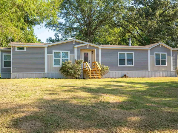 9817 Perry Rd, Bauxite, AR 72011