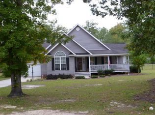 12480 Woodpecker Ln, Laurinburg, NC 28352
