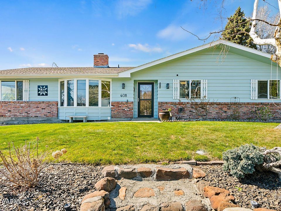 1st image of 608 N 56th Ave