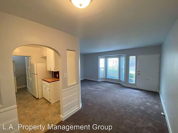3rd image of 601-607 N Naomi St #605
