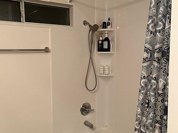 4th image of 39395 Argonaut Way