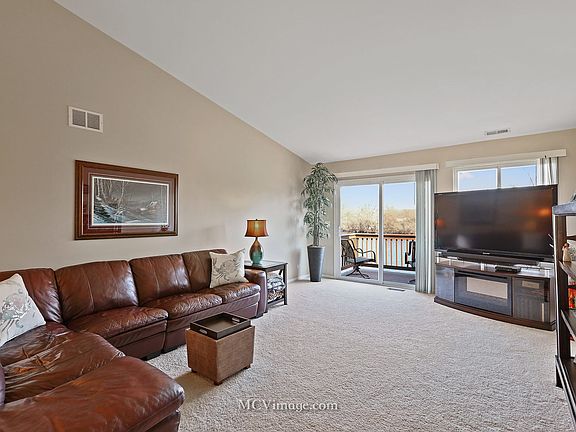 4th image of 1169 N Oakwood Dr