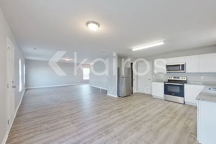 334 Waterfall Rd — Photo 8