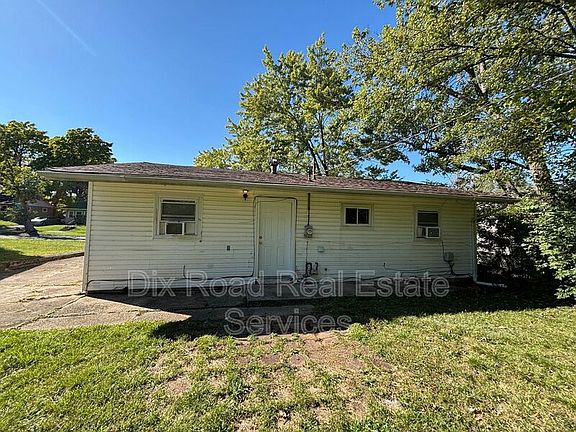 4th image of 1422 Honeybee Dr