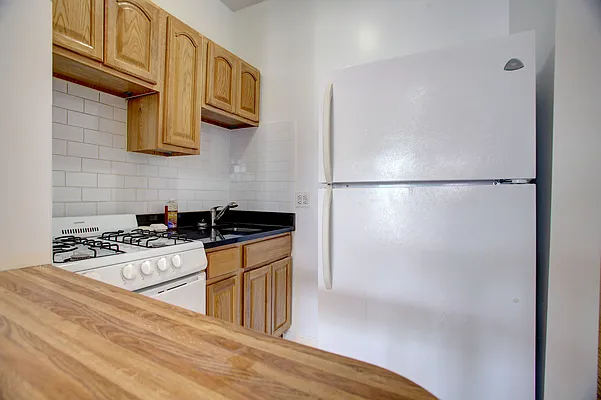 Rented by Corcoran | media 2