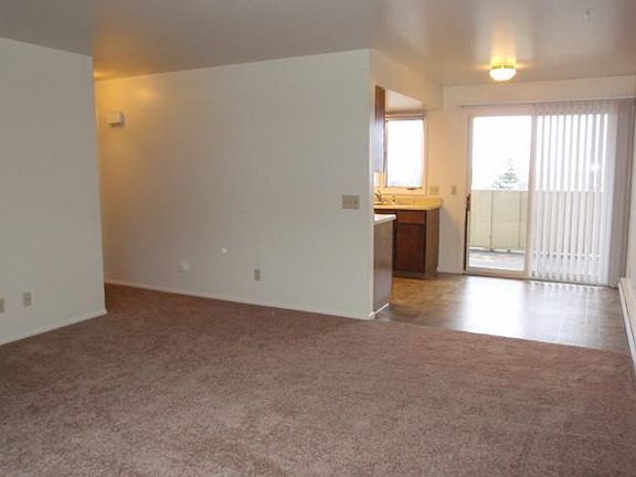 4th image of 2308 W Foothills Dr APT 4