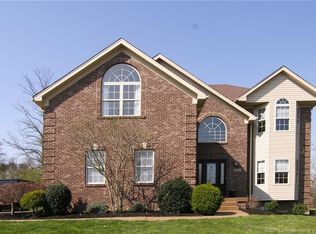 12002 Masters Pointe, Sellersburg, IN 47172