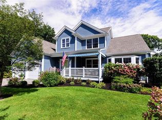 13 Howe St, Bristol, RI 02809