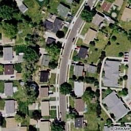 2nd image of 710 Geneva Ave