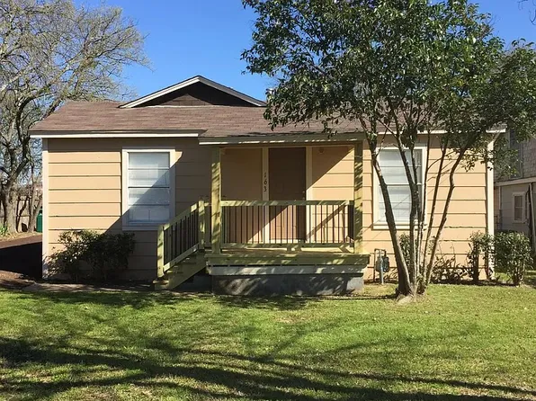 163 Hood Dr, Cedar Hill, TX 75104