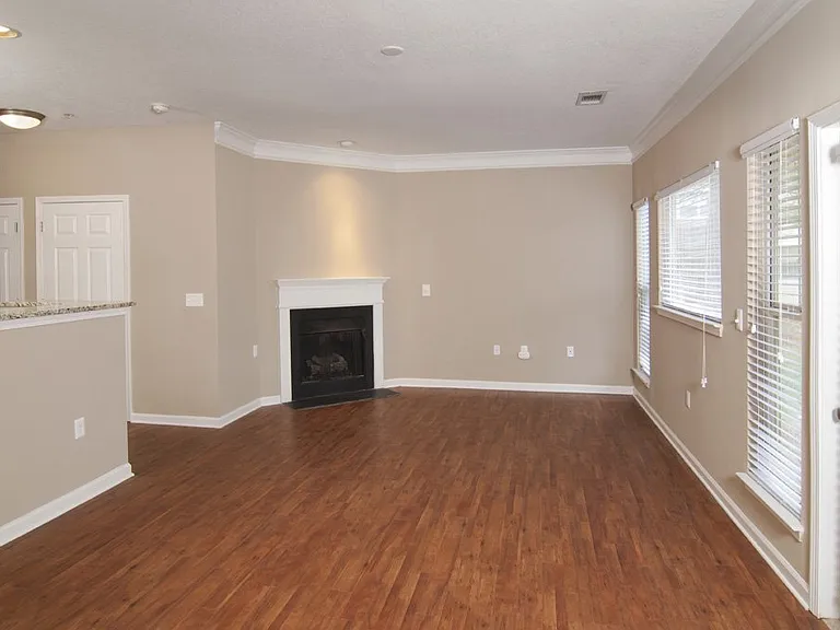 Legacy Ballantyne Apartments — Photo 13