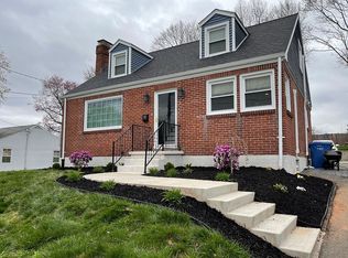 16 Brookdale Rd, Meriden, CT 06450