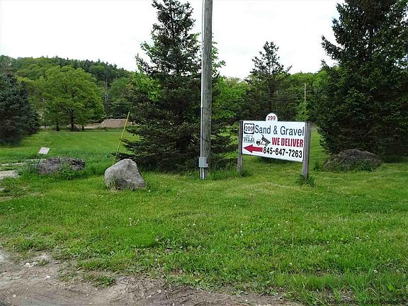 3rd image of 299 Old Route 209