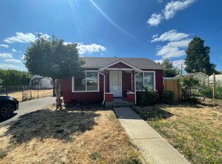 346 E 2nd Ave, Sutherlin, OR 97479