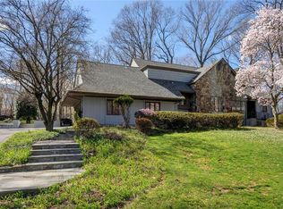 77 Buchanan Rd, Edison, NJ 08820