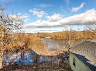 94-96 Bolivar St #2, Canton, MA 02021