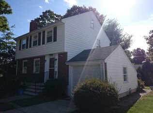 19 Porter Ter, West Roxbury, MA 02132