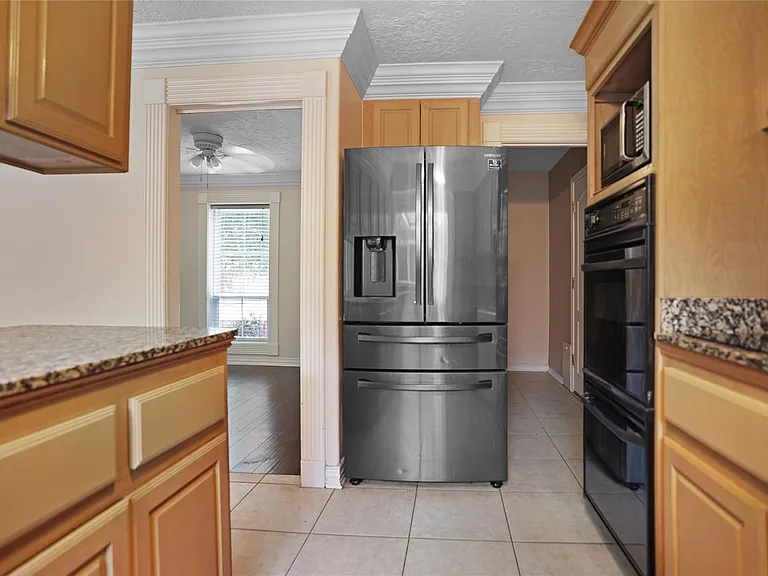 17119 Mellow Ridge Dr — Photo 10
