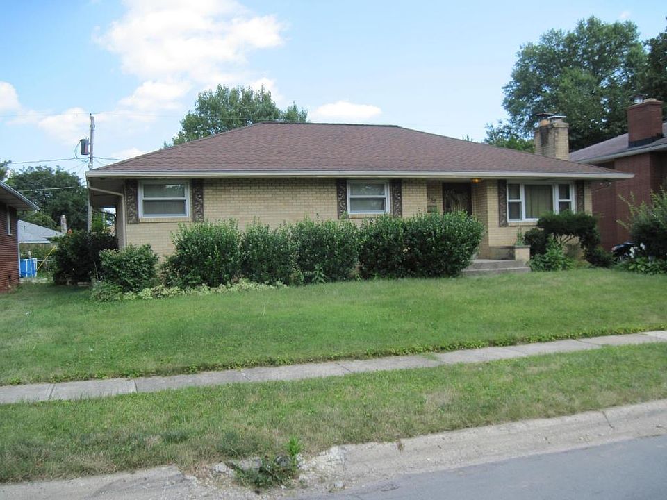 2nd image of 1132 Erickson Rd