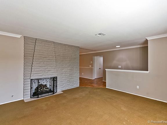4th image of 18232 Verano Dr