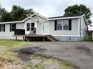7635 Snapps Ferry Rd, Chuckey, TN 37641