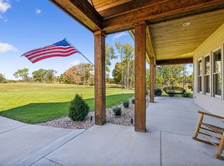 1249 Wilson School Rd, Chapel Hill, TN 37034