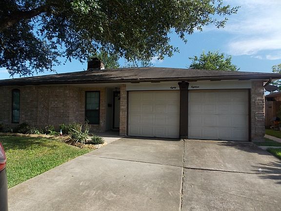 3rd view front of home